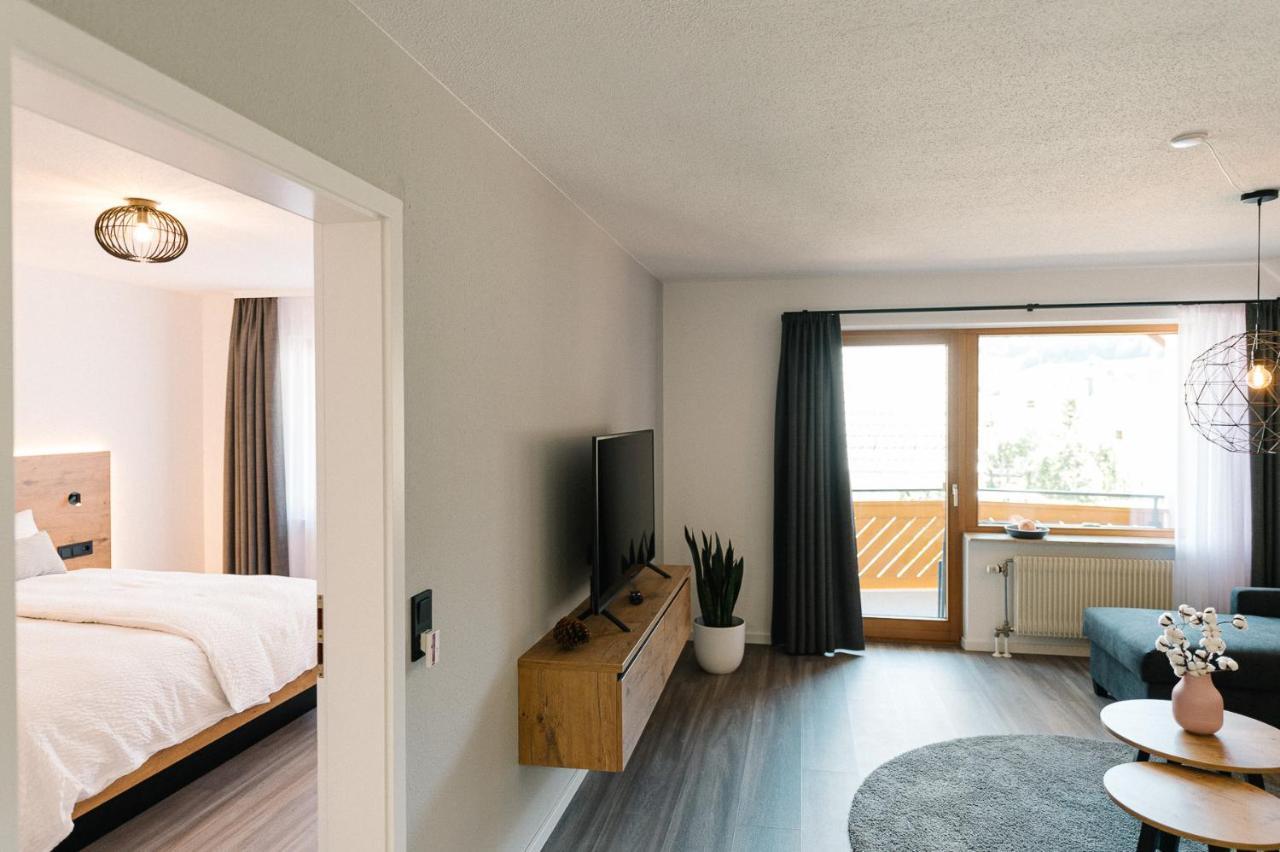 Moderne 2 Zi.-Fewo Blackforest Art Barrierefrei Naehe Freiburg Simonswald Ngoại thất bức ảnh